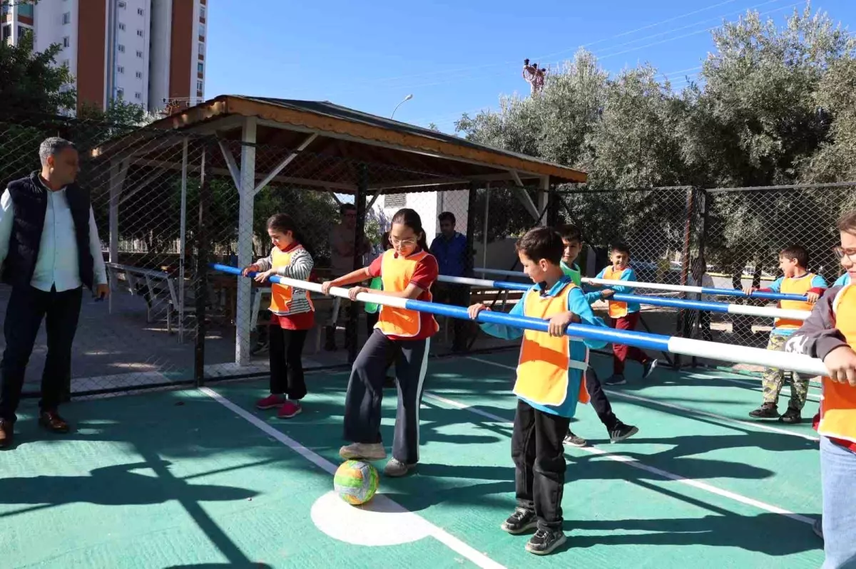 Adana Okulunda Canlı Langırt Heyecanı